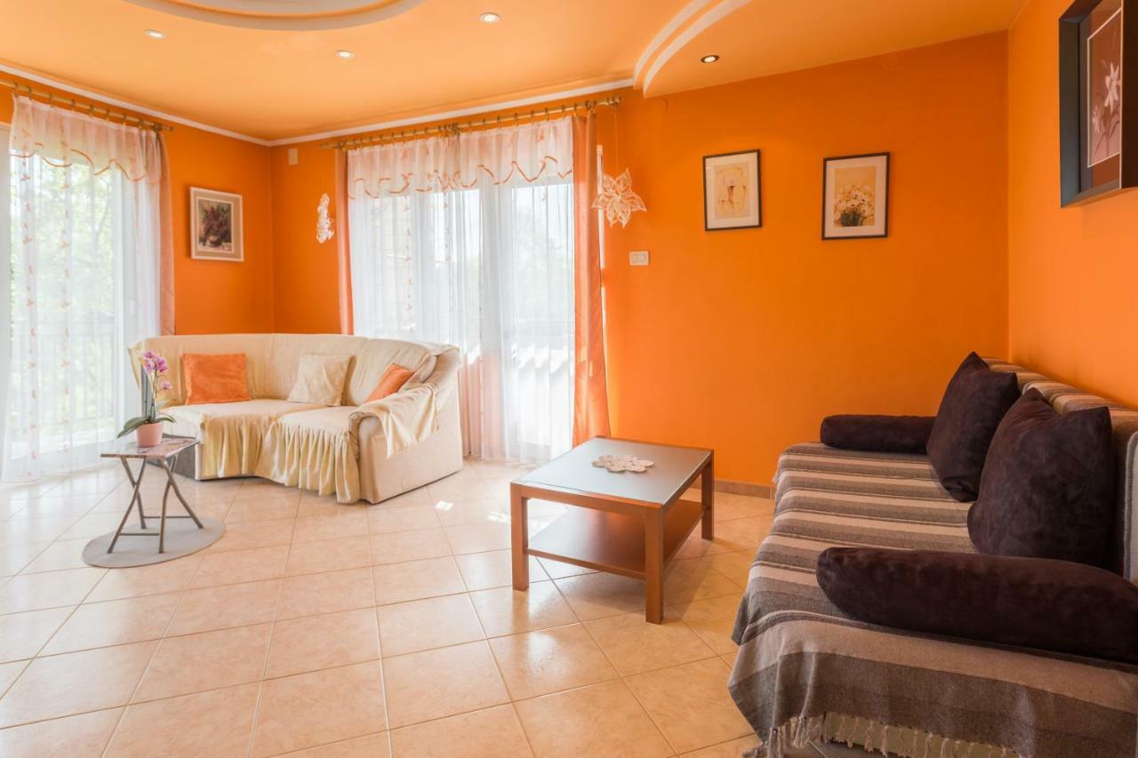 Apartment Dean أوماغ المظهر الخارجي الصورة