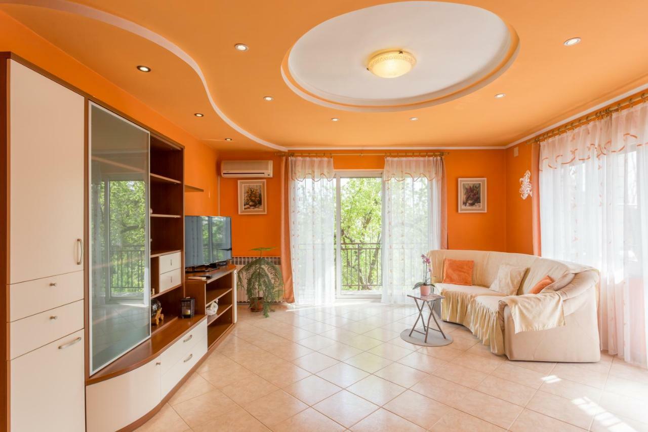 Apartment Dean أوماغ المظهر الخارجي الصورة