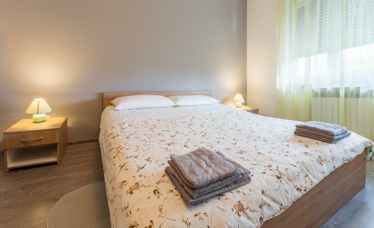 Apartment Dean أوماغ المظهر الخارجي الصورة